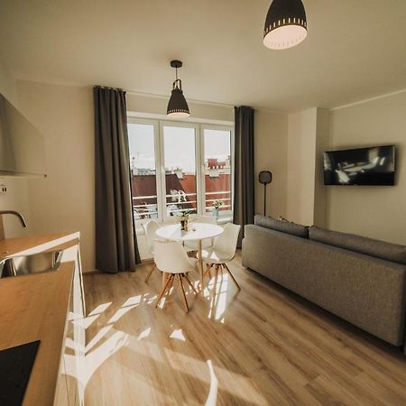 New Equipped Apartment In The City Center 플젠 외부 사진